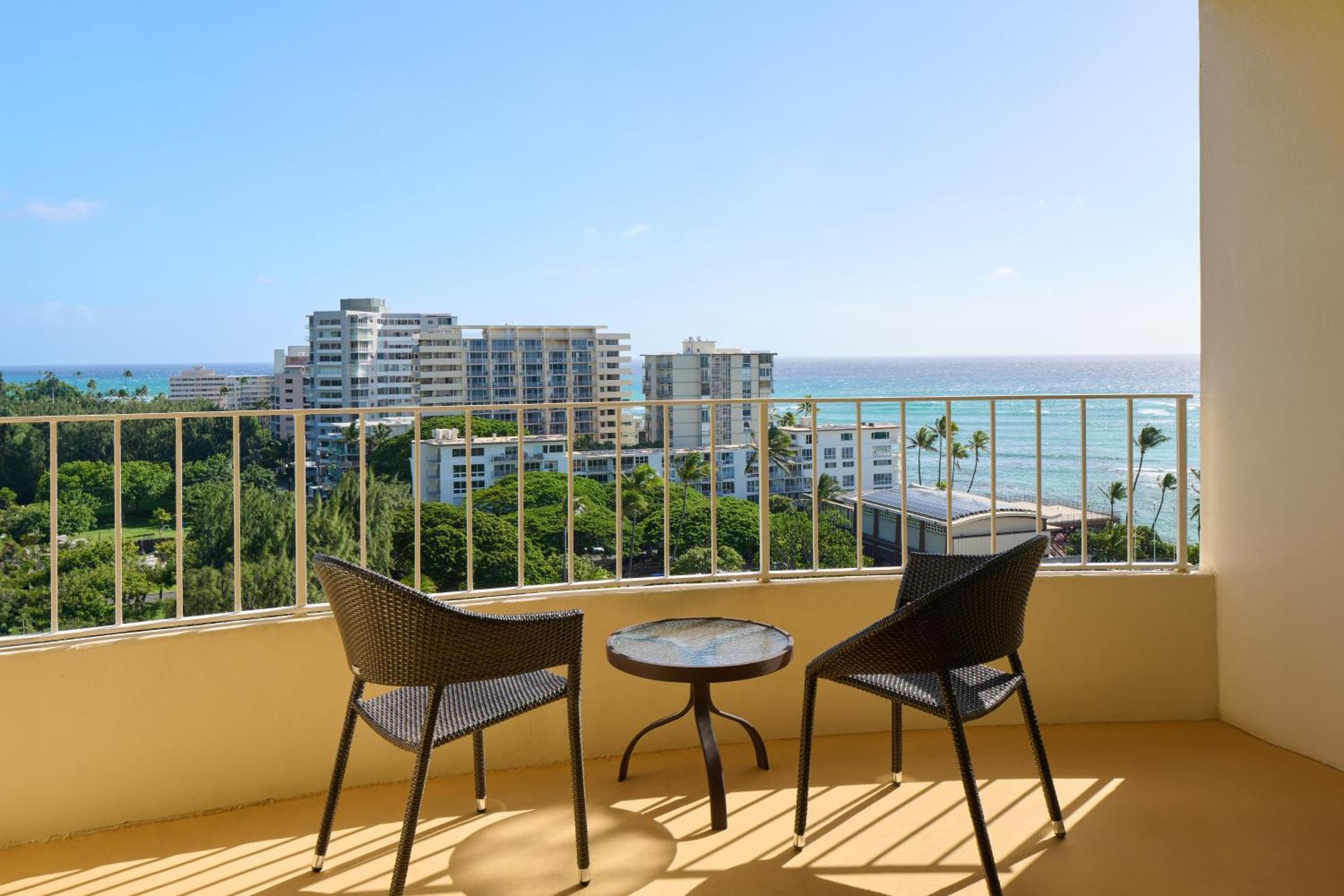 Hotel Lotus Honolulu At Diamond Head Extérieur photo